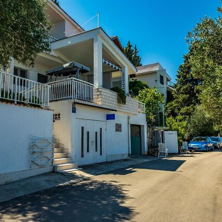 Apartmani Medar 布拉采 外观 照片