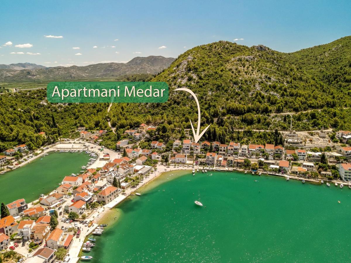 Apartmani Medar 布拉采 外观 照片