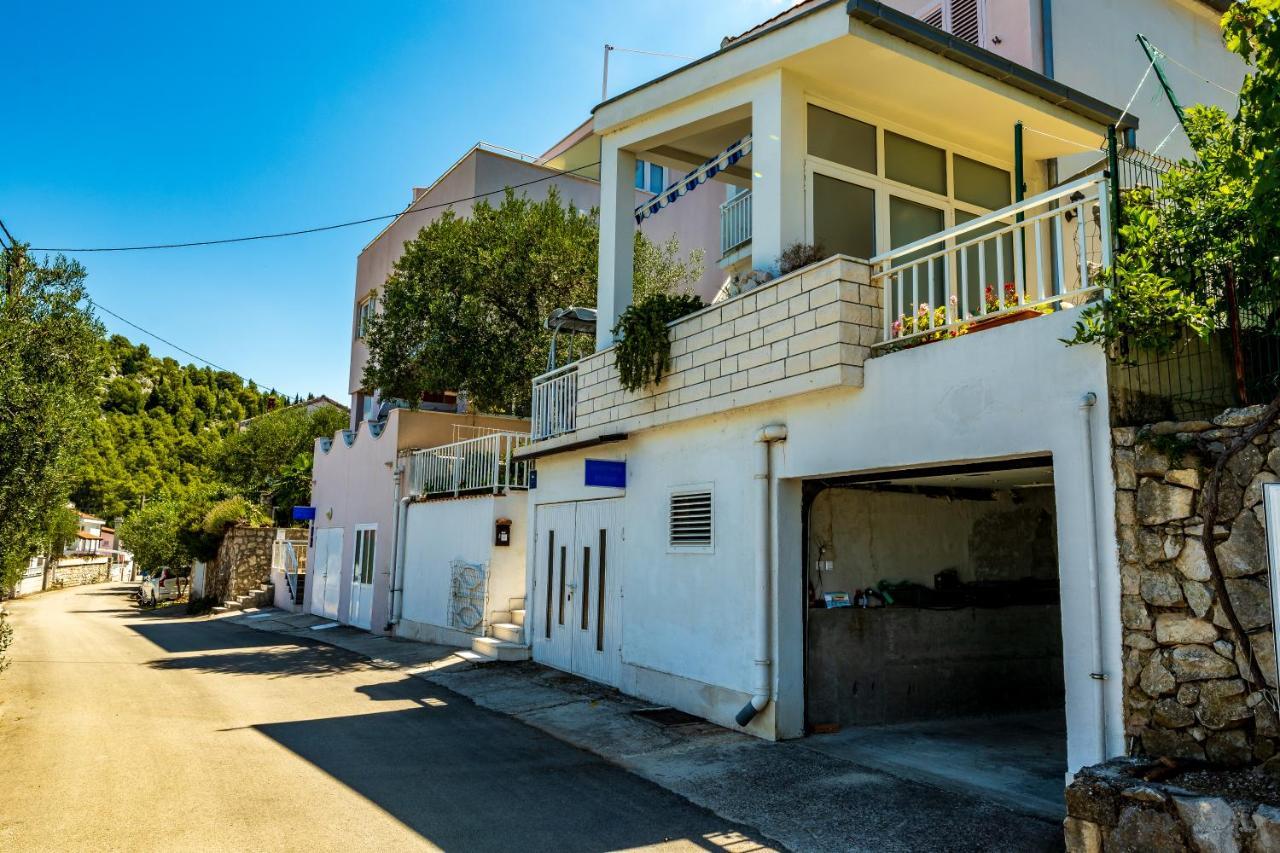 Apartmani Medar 布拉采 外观 照片