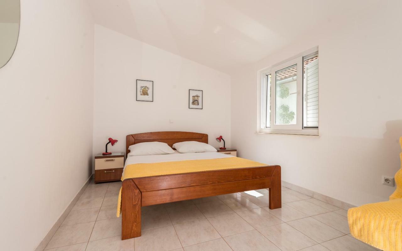 Apartmani Medar 布拉采 外观 照片