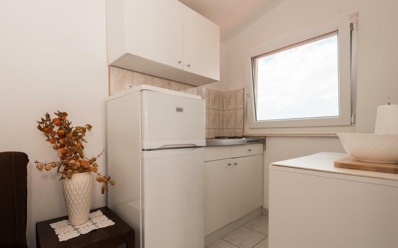 Apartmani Medar 布拉采 外观 照片